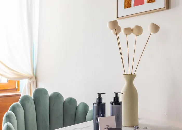 Trevi - Charming Loft Near Trevi Fountain *