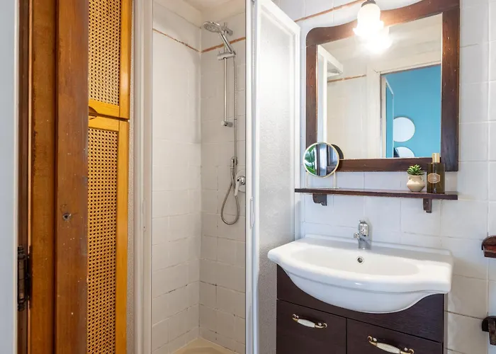 דירה Trevi - Charming Loft Near Trevi Fountain *