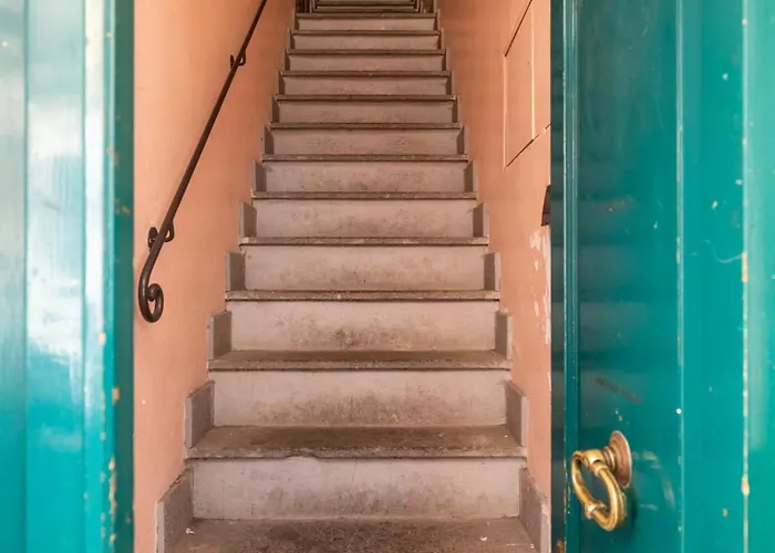 Trevi - Charming Loft Near Trevi Fountain